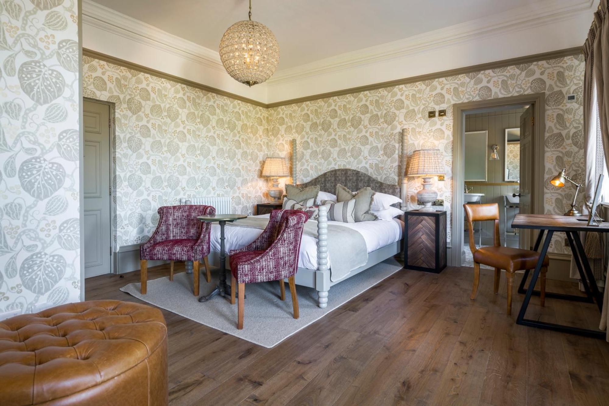 Beadnell Towers Hotel エクステリア 写真